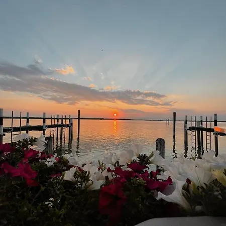 Дом отдыха Marinella - Locazione Turistica Marinella (Venice)