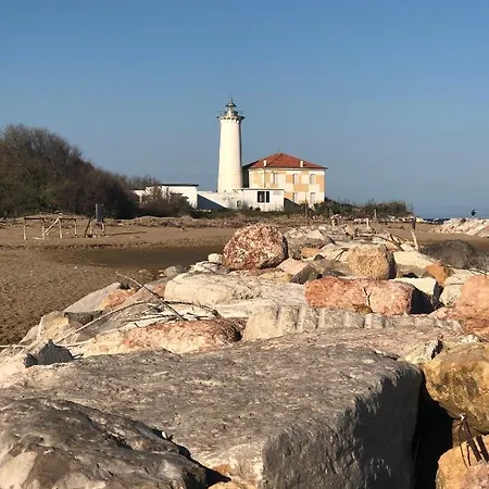 Дом отдыха Marinella - Locazione Turistica Marinella (Venice)